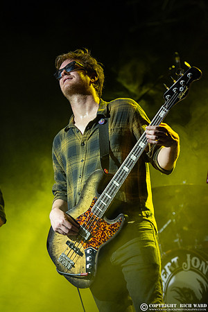 Robert Jon & The Wreck