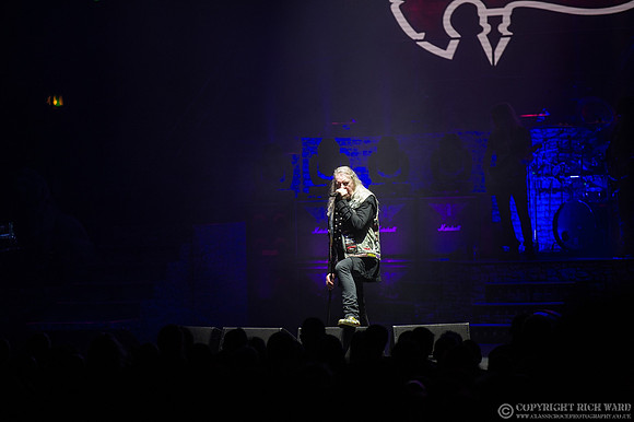Saxon