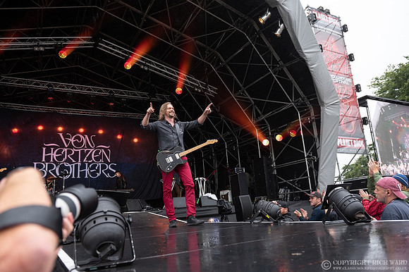 Von Hertzen Brothers
