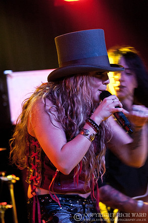 Kobra & The Lotus