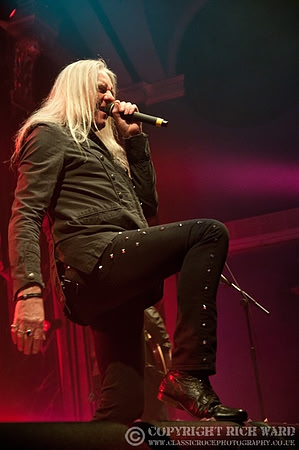 Saxon