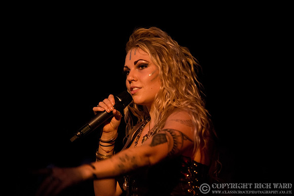 Kobra & The Lotus