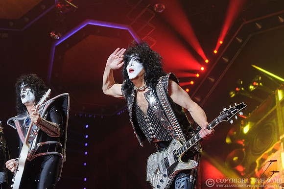 KISS