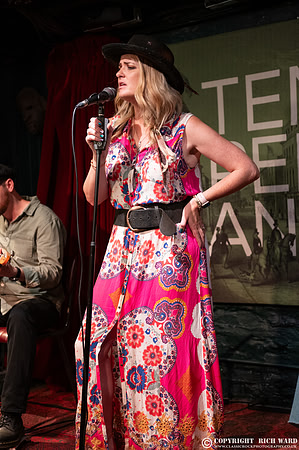 Elles Bailey