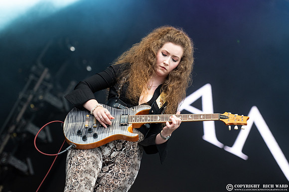 The Anchoress