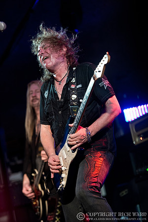 Y&T