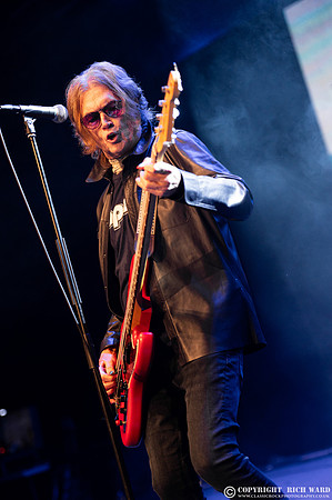 Glenn Hughes