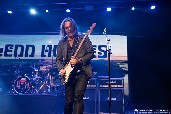 Glenn Hughes