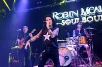 Robin McAuley