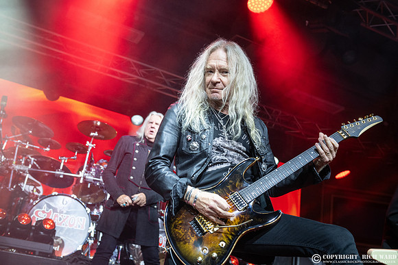 Saxon