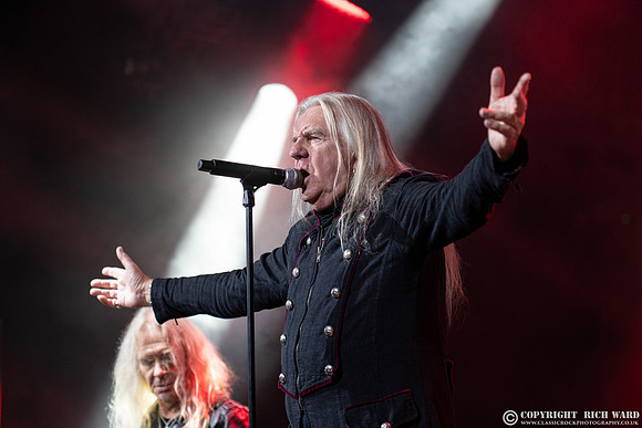 Saxon