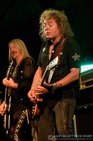 Y&T