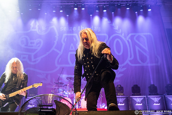 Saxon
