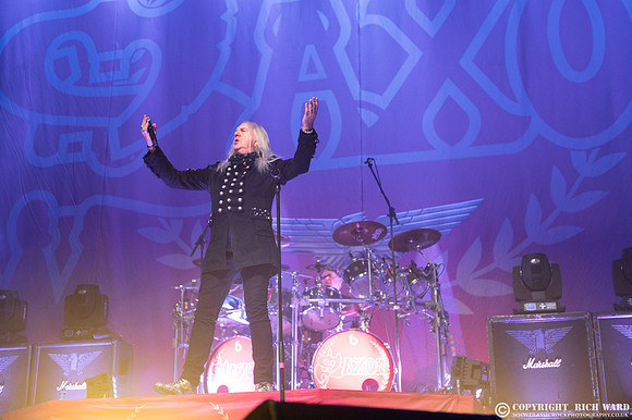 Saxon
