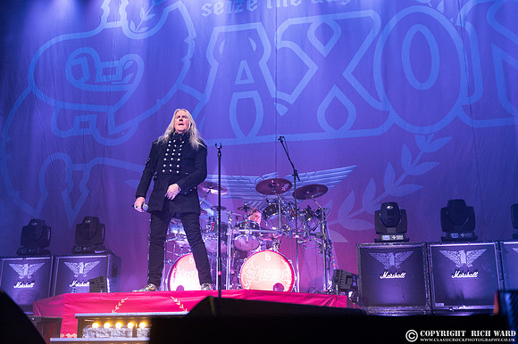 Saxon