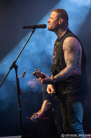 Kris Barras Band