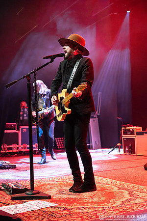 Kiefer Sutherland