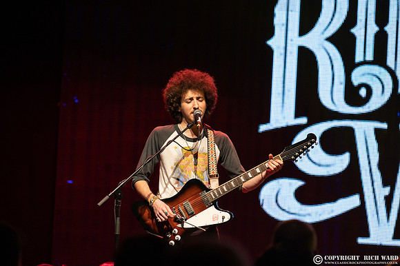 Robert Jon & The Wreck