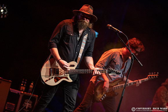 Robert Jon & The Wreck