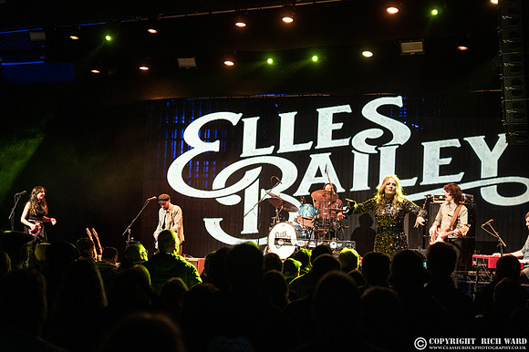 Elles Bailey