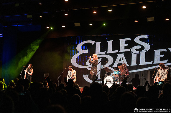 Elles Bailey
