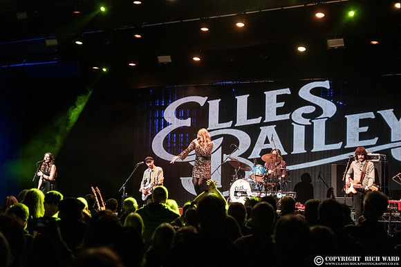 Elles Bailey