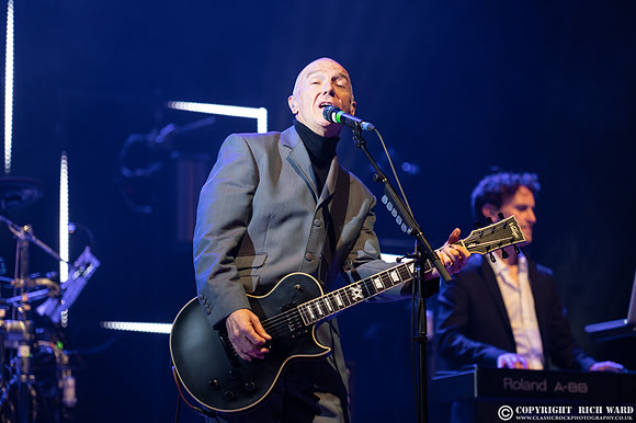 Midge Ure