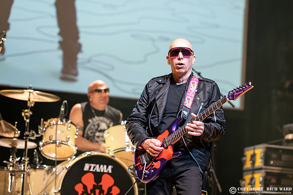 Joe Satriani