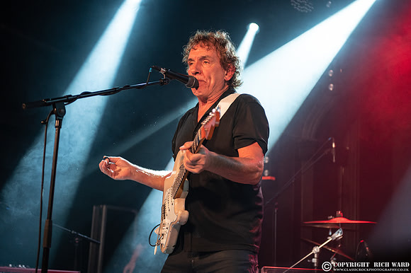 Ian Moss
