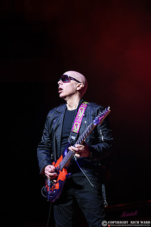 Joe Satriani