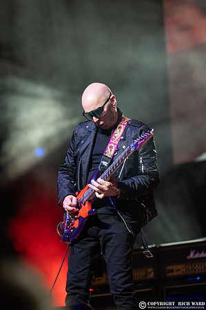 Joe Satriani