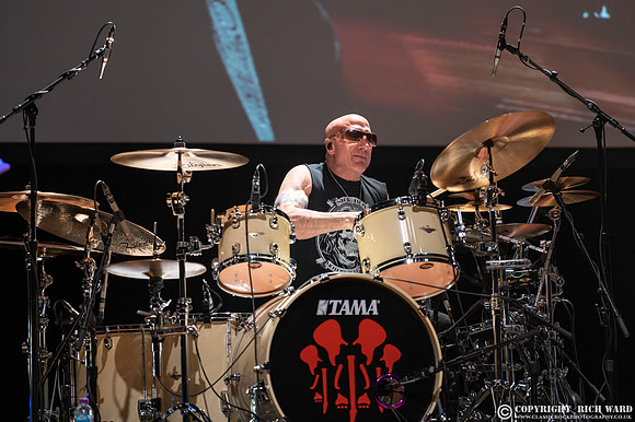 Joe Satriani