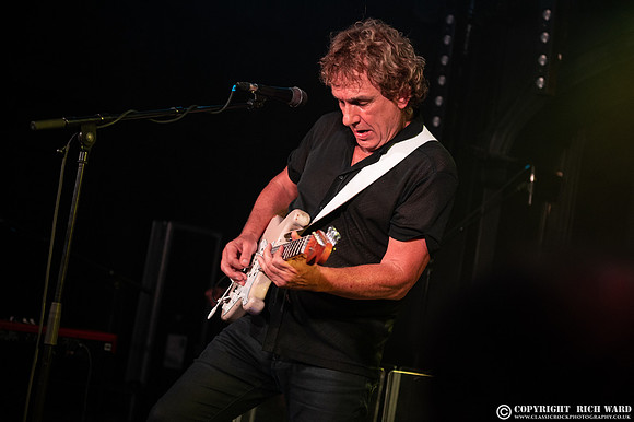 Ian Moss