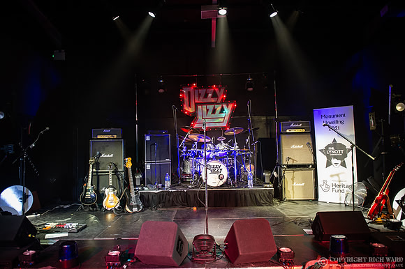 Dizzy Lizzy