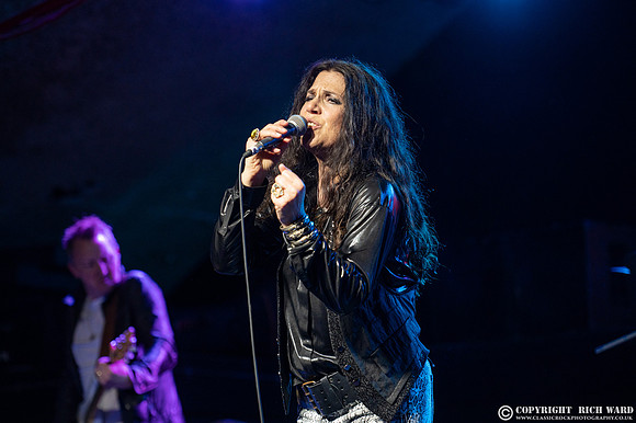Sari Schorr