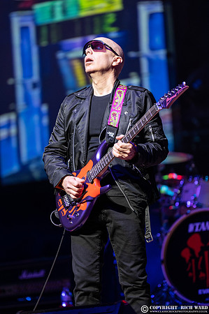 Joe Satriani