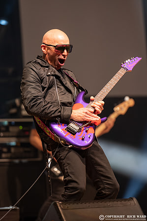 Joe Satriani