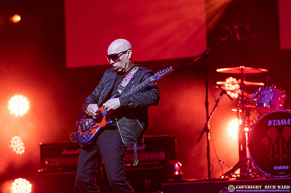 Joe Satriani