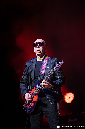 Joe Satriani