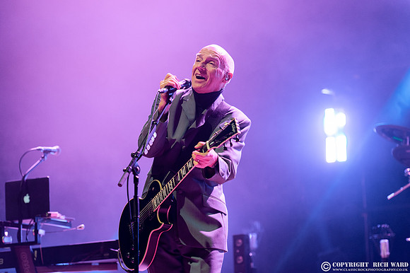 Midge Ure