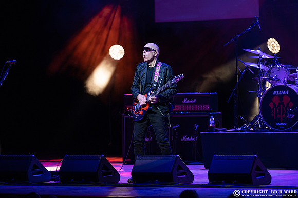 Joe Satriani