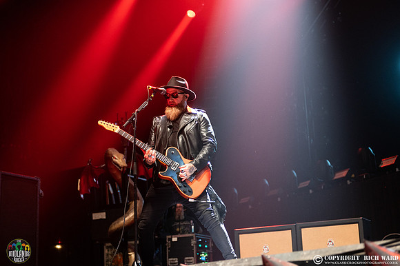 Skindred