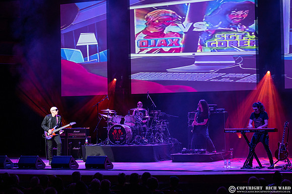 Joe Satriani