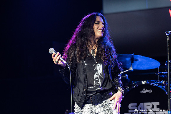 Sari Schorr
