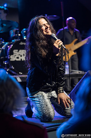 Sari Schorr