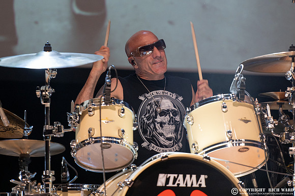 Joe Satriani
