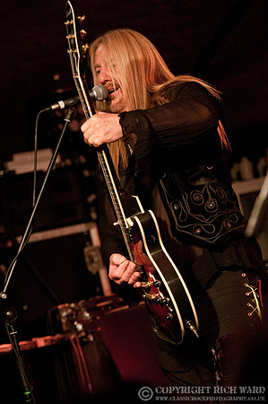 Y&T
