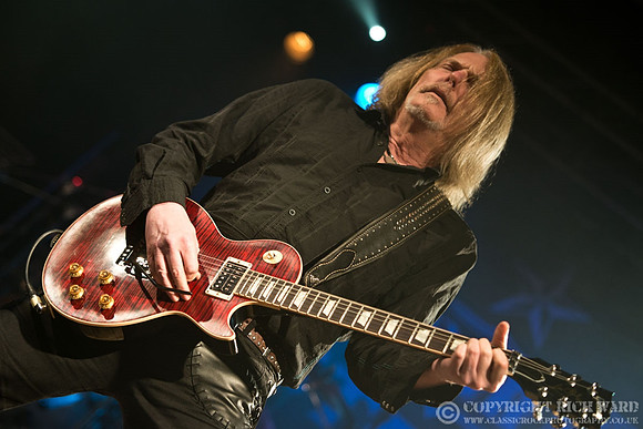 Black Star Riders
