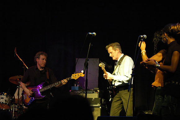 Robert Plant & The Honeydrippers