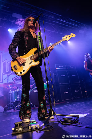 Glenn Hughes